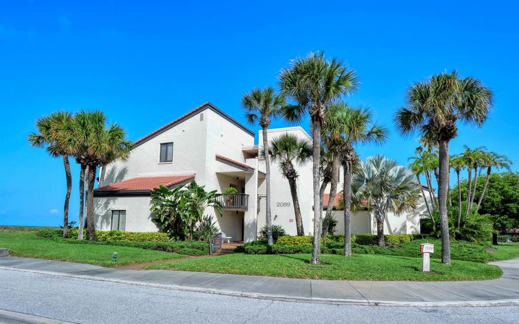 2089 GULF OF MEXICO DRIVE UNIT G1-104