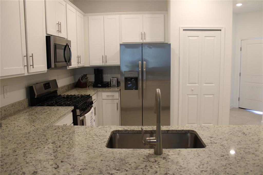 5510 TIDAL BREEZE COVE UNIT 5510, BRADENTON, FL — photo 2 of 30