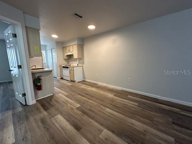 2781 LANDOVER BOULEVARD, SPRING HILL, FL — photo 4 of 14