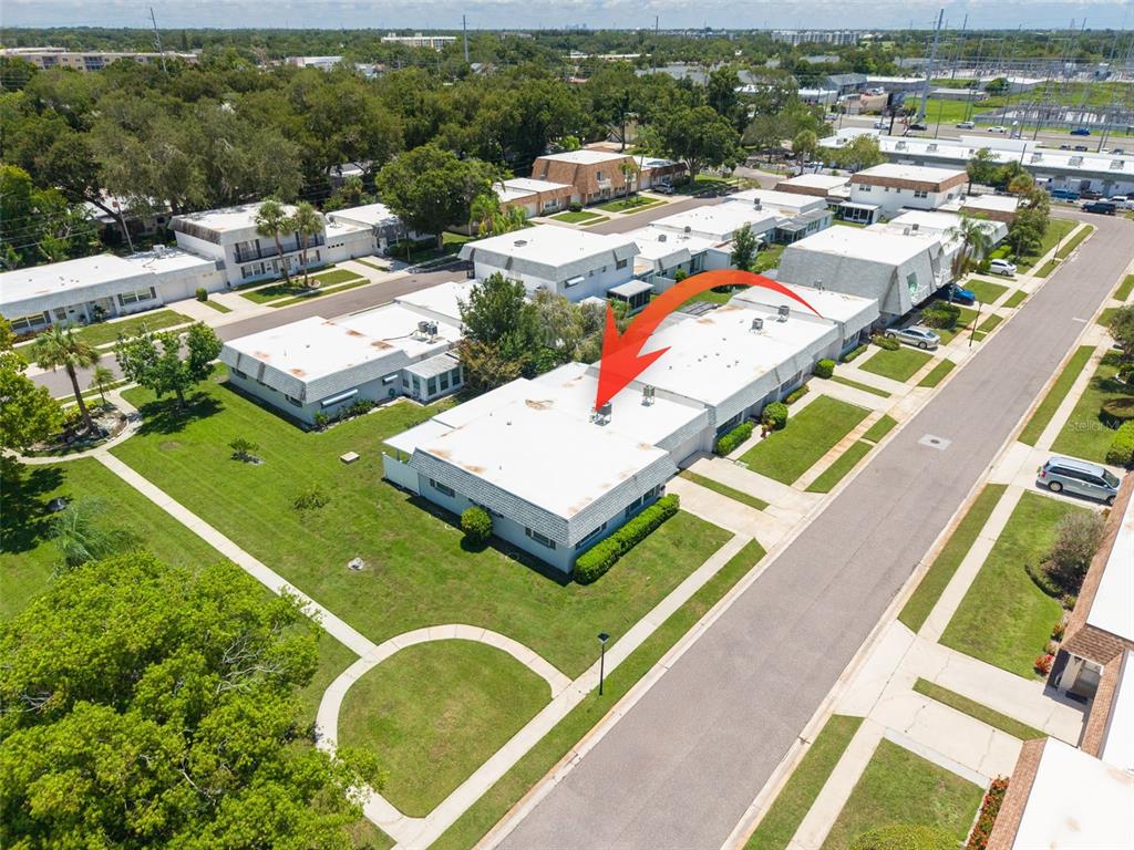 908 CARA DRIVE UNIT 908, LARGO, FL — photo 2 of 30