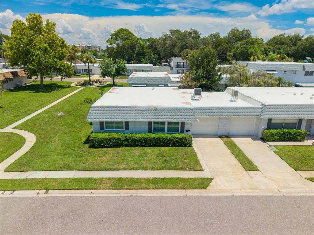 908 CARA DRIVE UNIT 908, LARGO, FL — photo 4 of 30