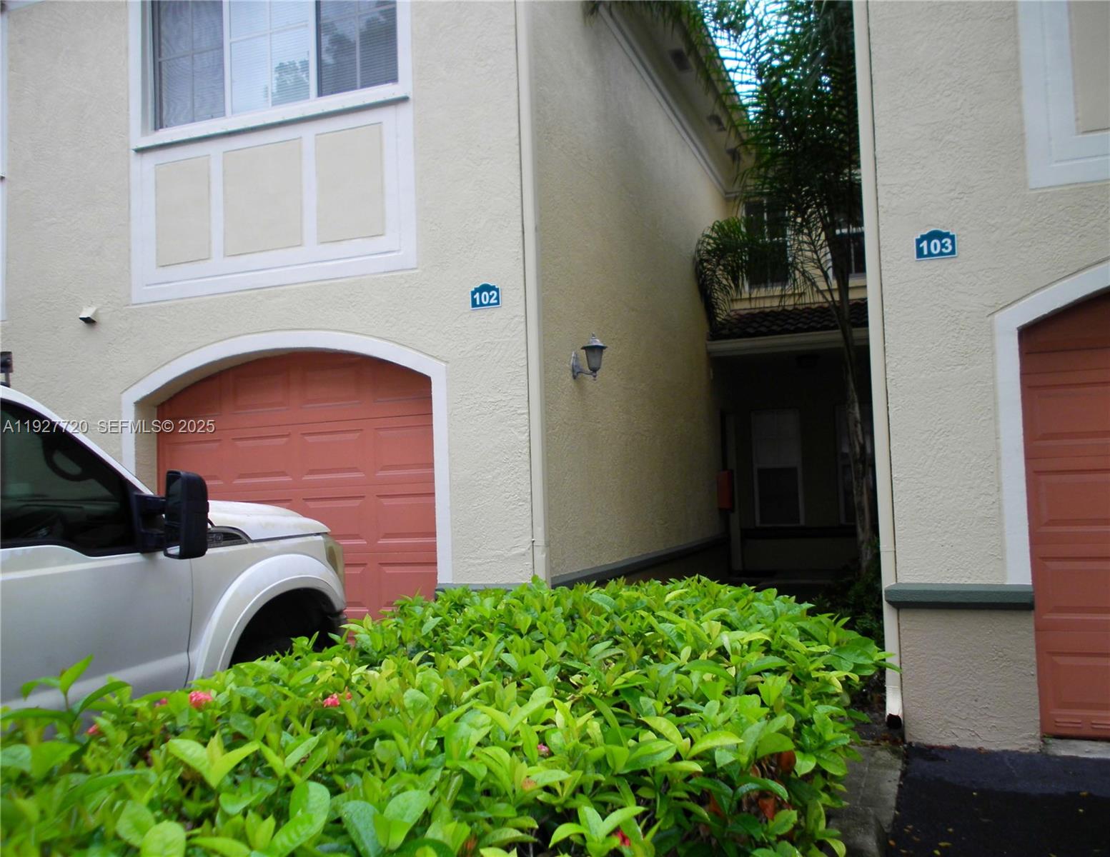 2493 Centergate Dr # 102, Miramar FL 33025