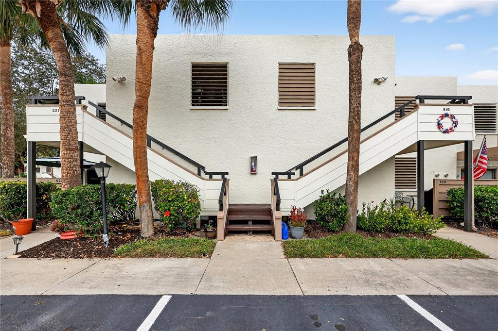 521 LAKESIDE DRIVE UNIT 521