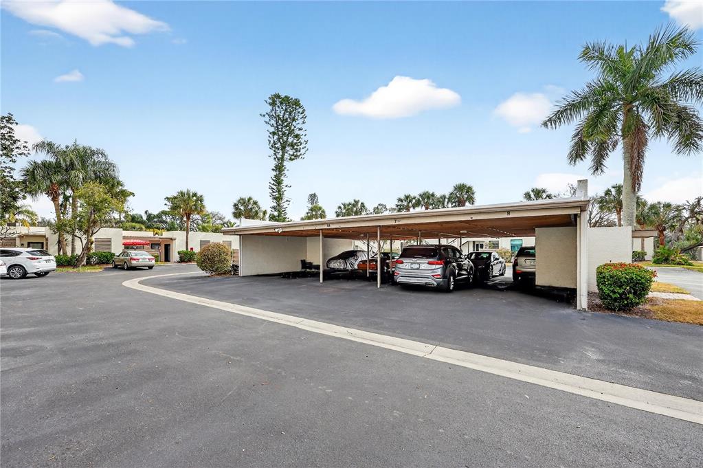 521 LAKESIDE DRIVE UNIT 521, BRADENTON, FL — photo 4 of 30