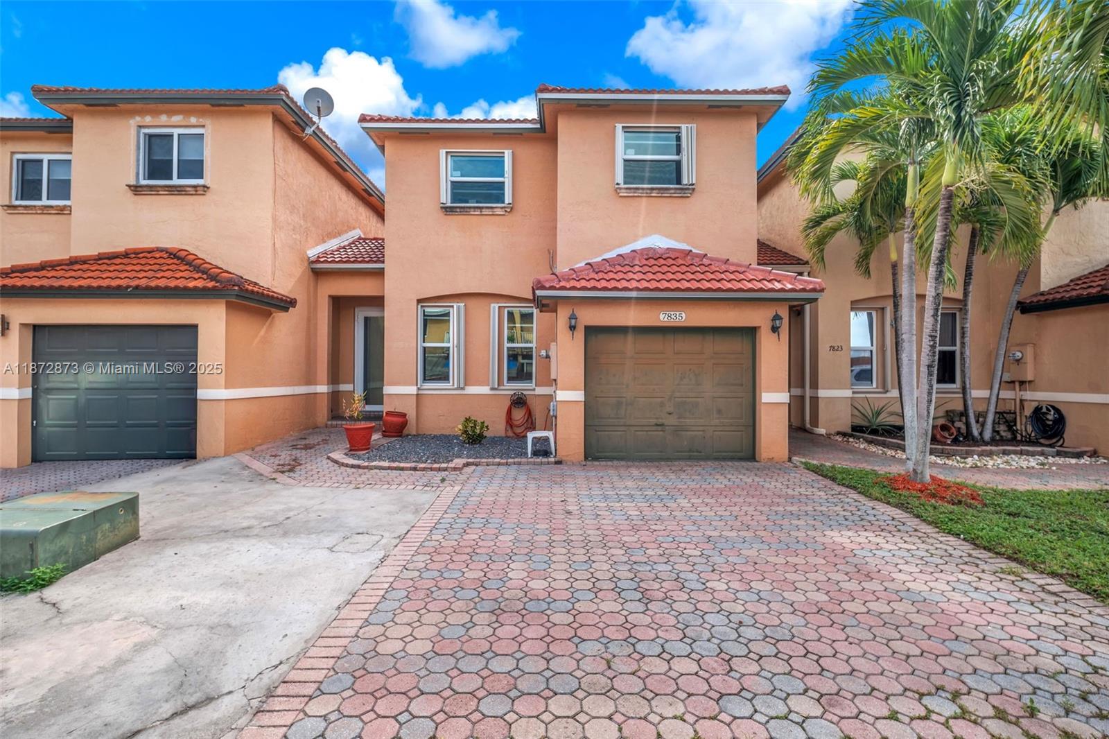 7835 W 33rd Ln, Hialeah FL 33018