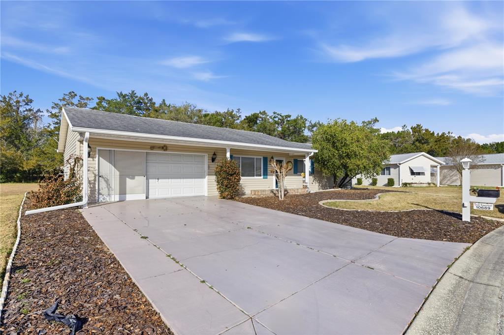 10689 SE 174TH LOOP, SUMMERFIELD, FL — photo 3 of 30