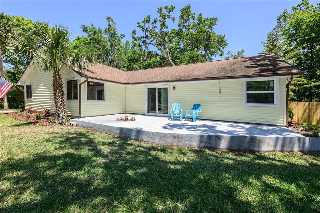 1635 MAGNOLIA AVENUE