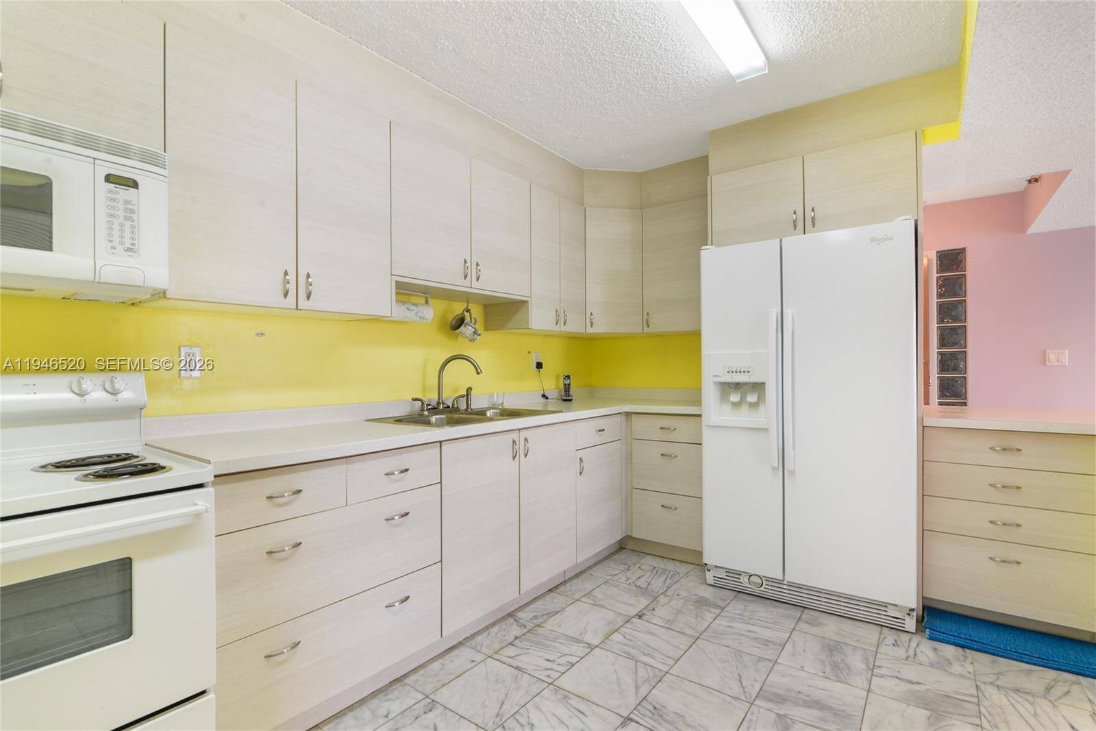 9341 Collins Ave # 903, Surfside FL 33154, SURFSIDE, FL — photo 5 of 17