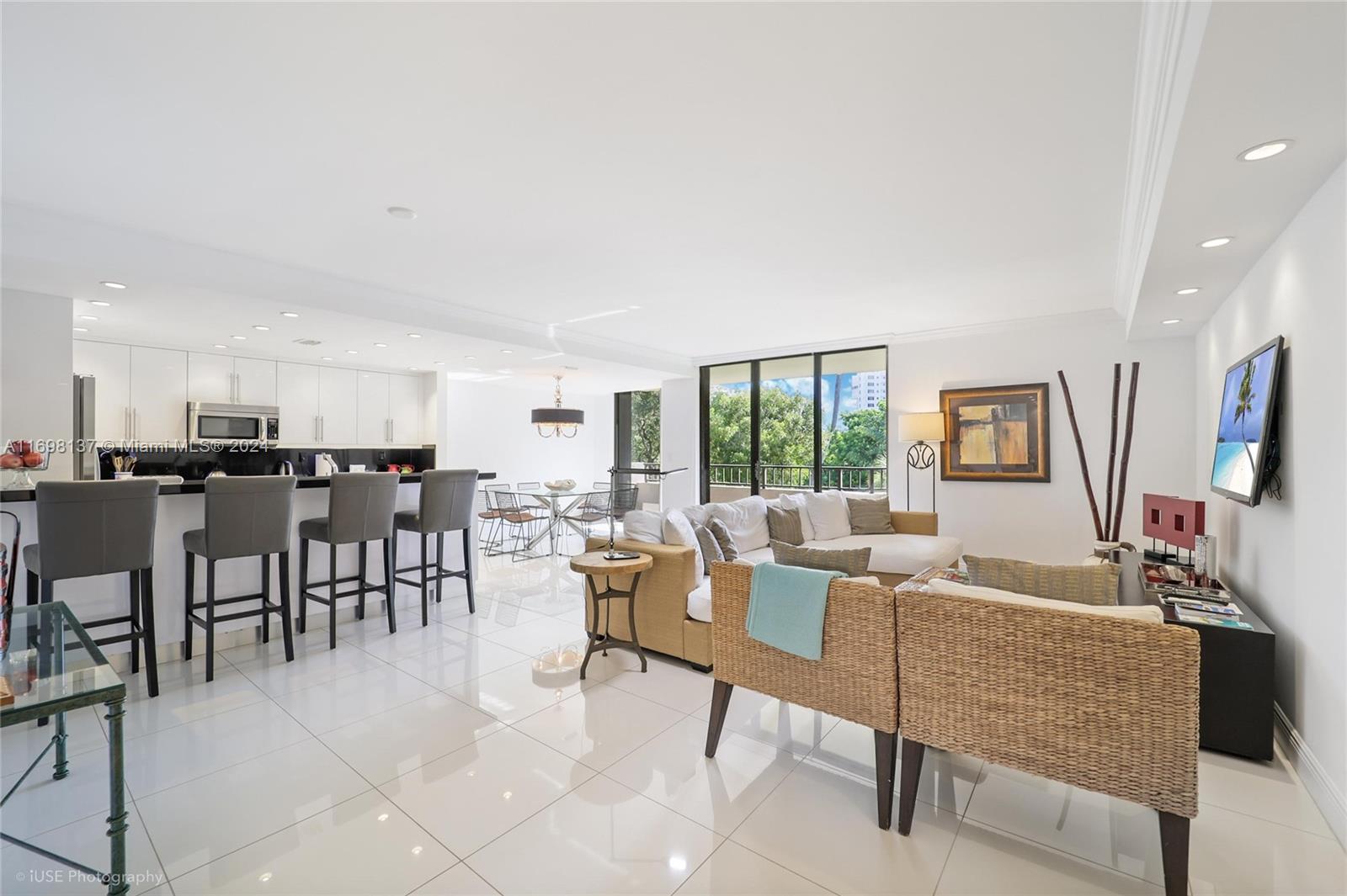 Livingroom — KEY BISCAYNE, FL
