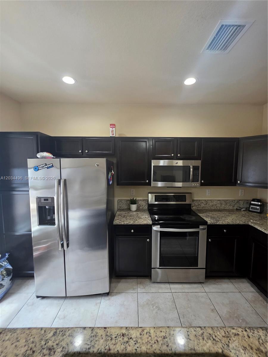 9424 SW 171st Pl, Miami FL 33196