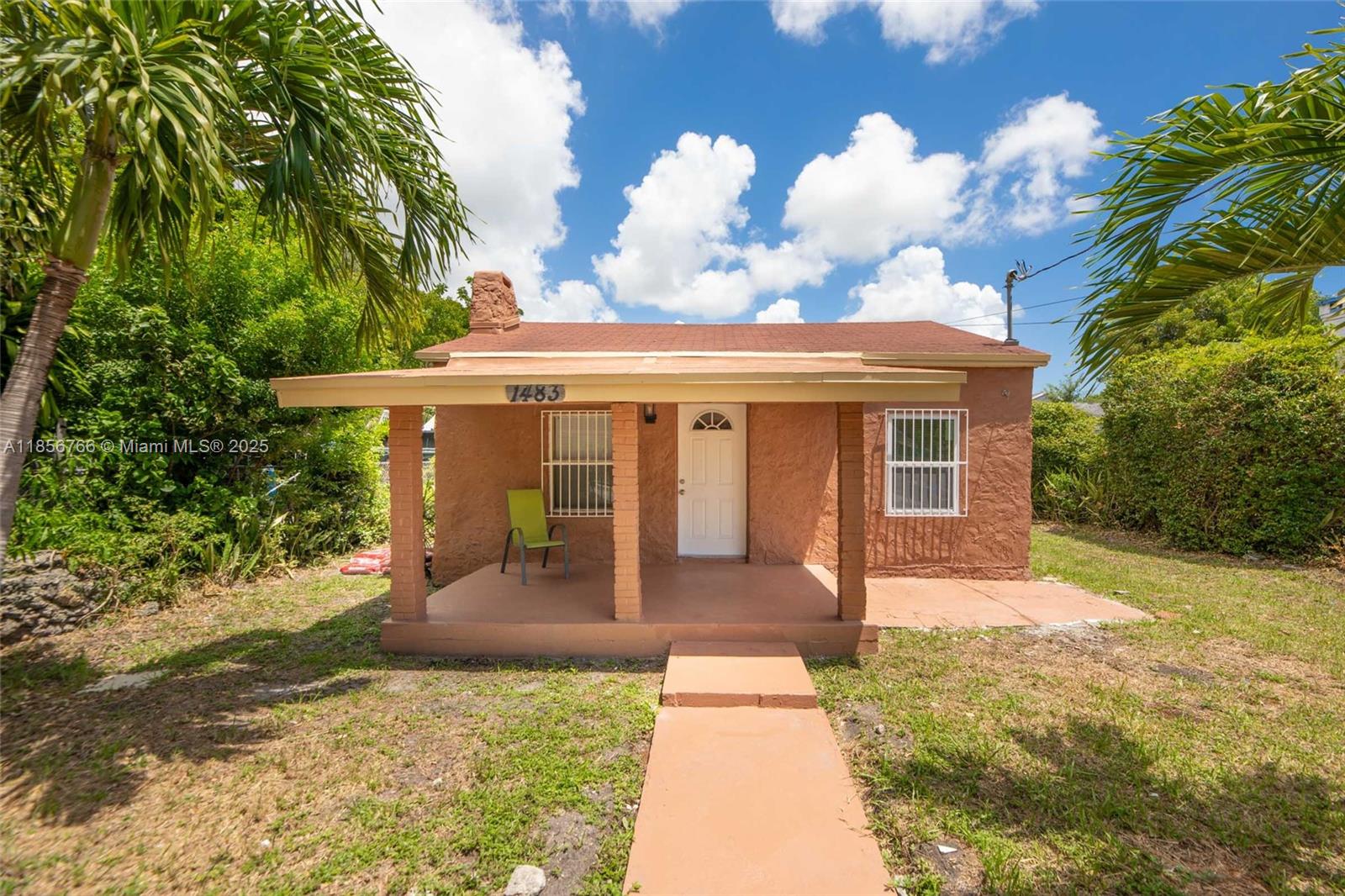 1483 NW 58th St, Miami FL 33142