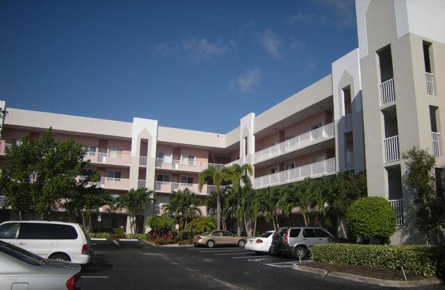 2503 N Nob Hill Road # 101, Sunrise FL 33322