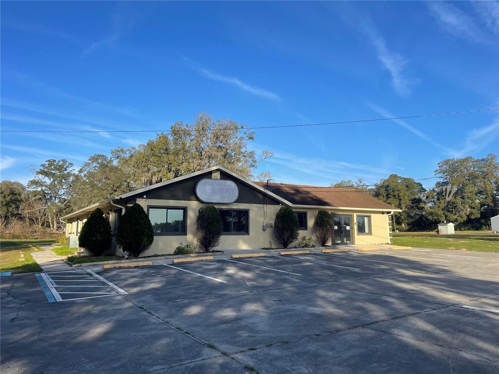 12496 SE US HIGHWAY 301