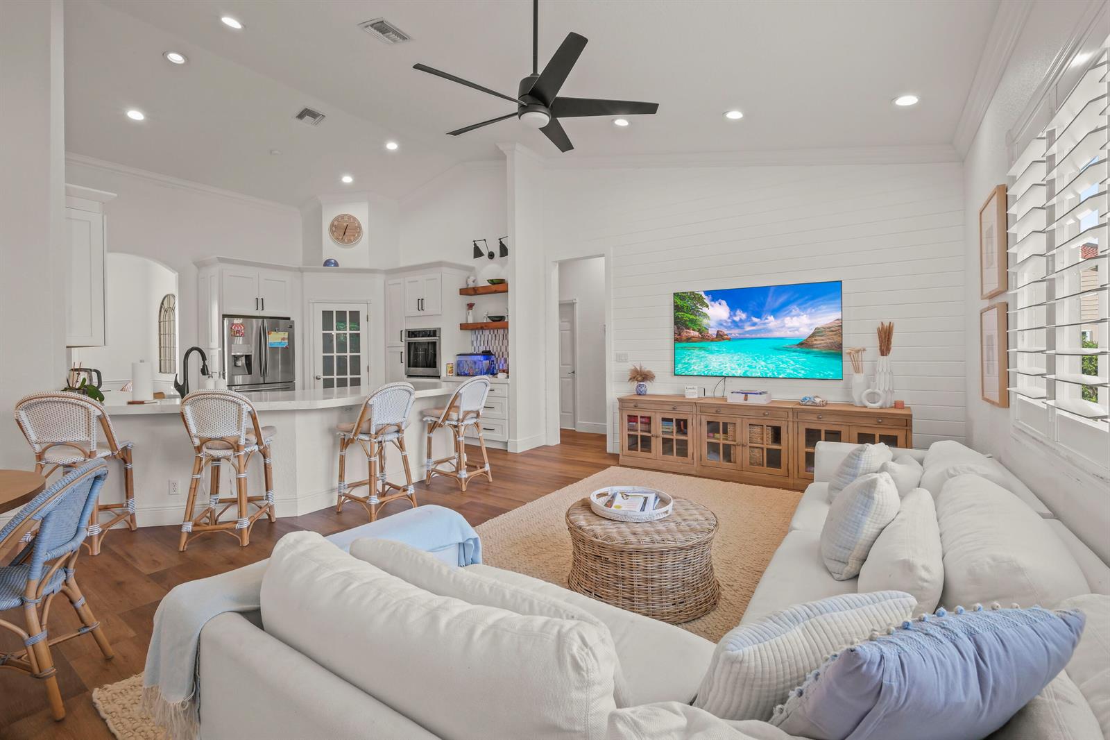 15705 Meadow Wood Drive, Wellington FL 33414