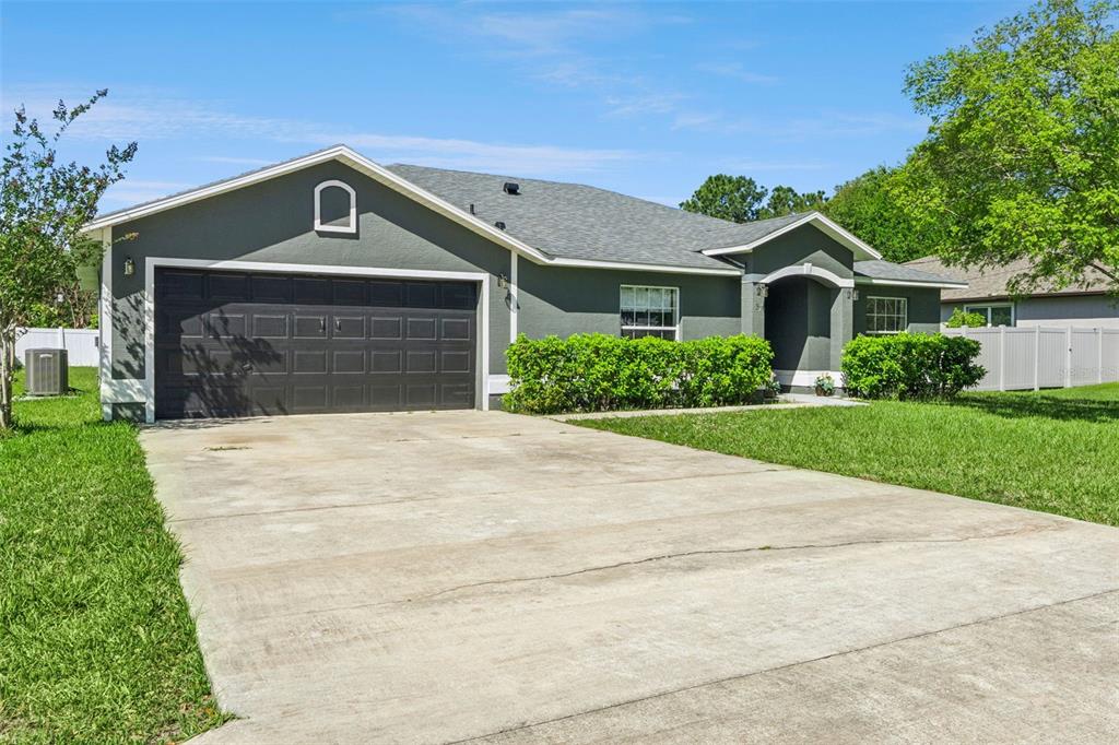 37 LINDSAY DRIVE