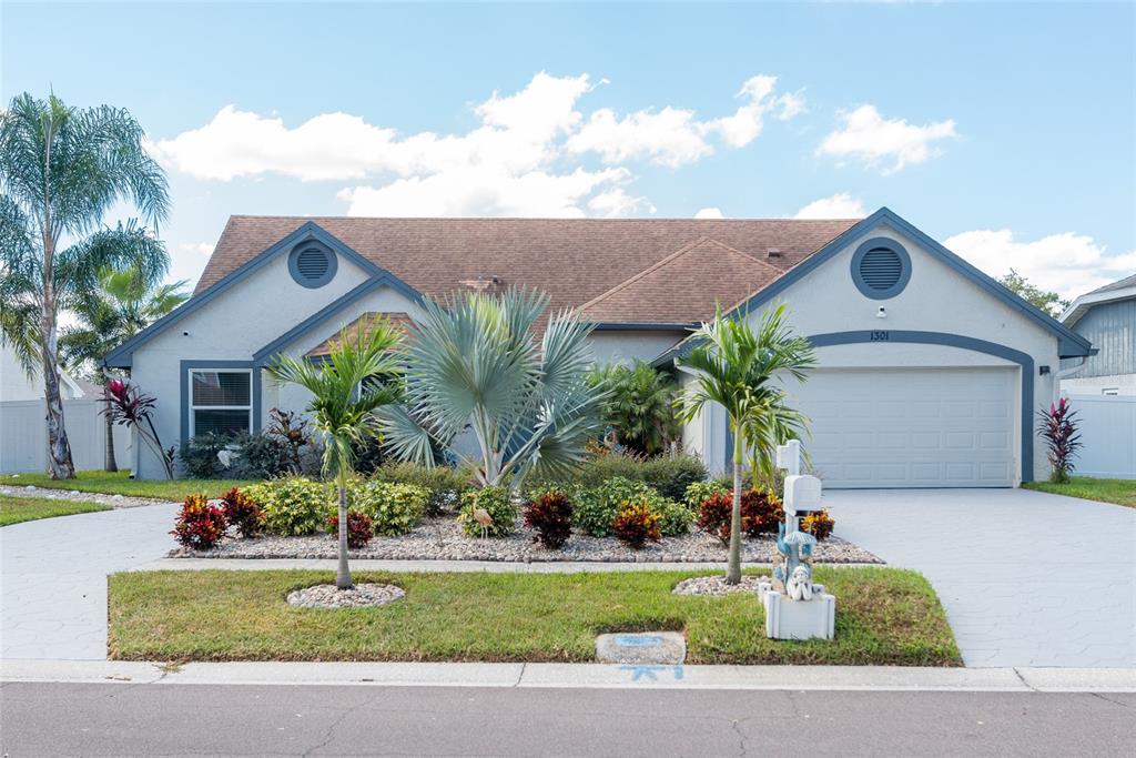 1301 MONTE LAKE DRIVE