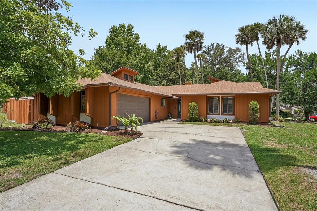 819 DUNDEE DRIVE