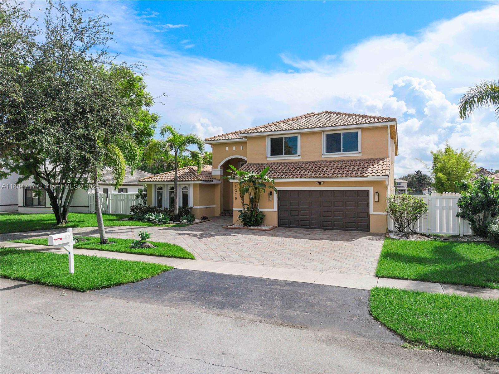 1018 NW 132nd Ave, Sunrise FL 33323