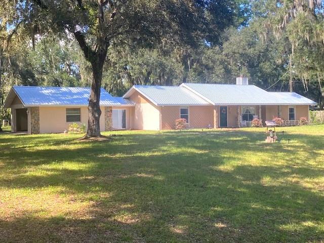 3 LAKESIDE DRIVE