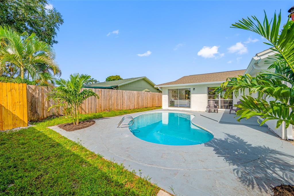 6853 SANDWATER TRAIL N, PINELLAS PARK, FL — photo 4 of 30