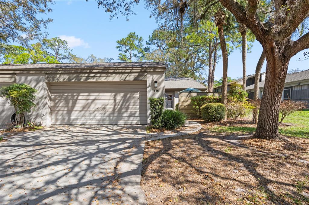618 WOODRIDGE DRIVE