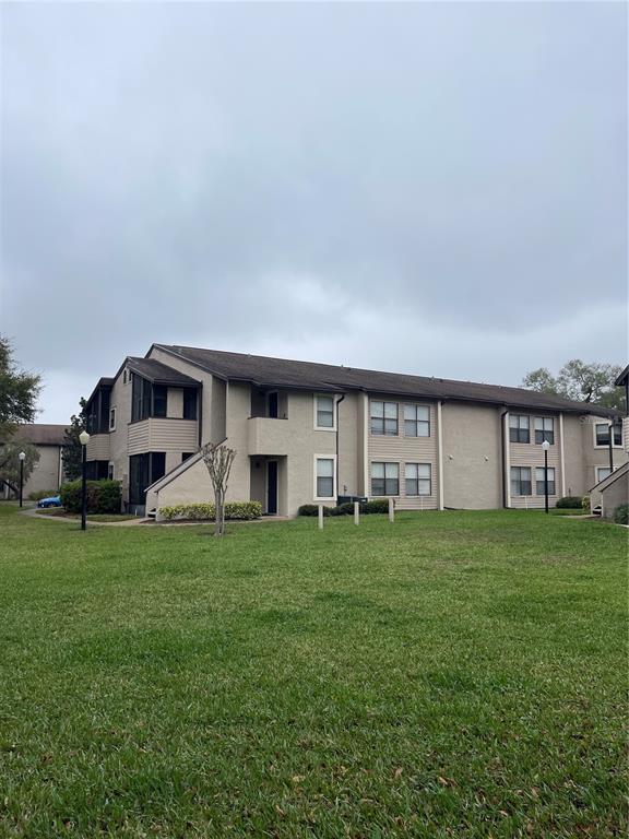 2923 ANTIQUE OAKS CIRCLE UNIT 39