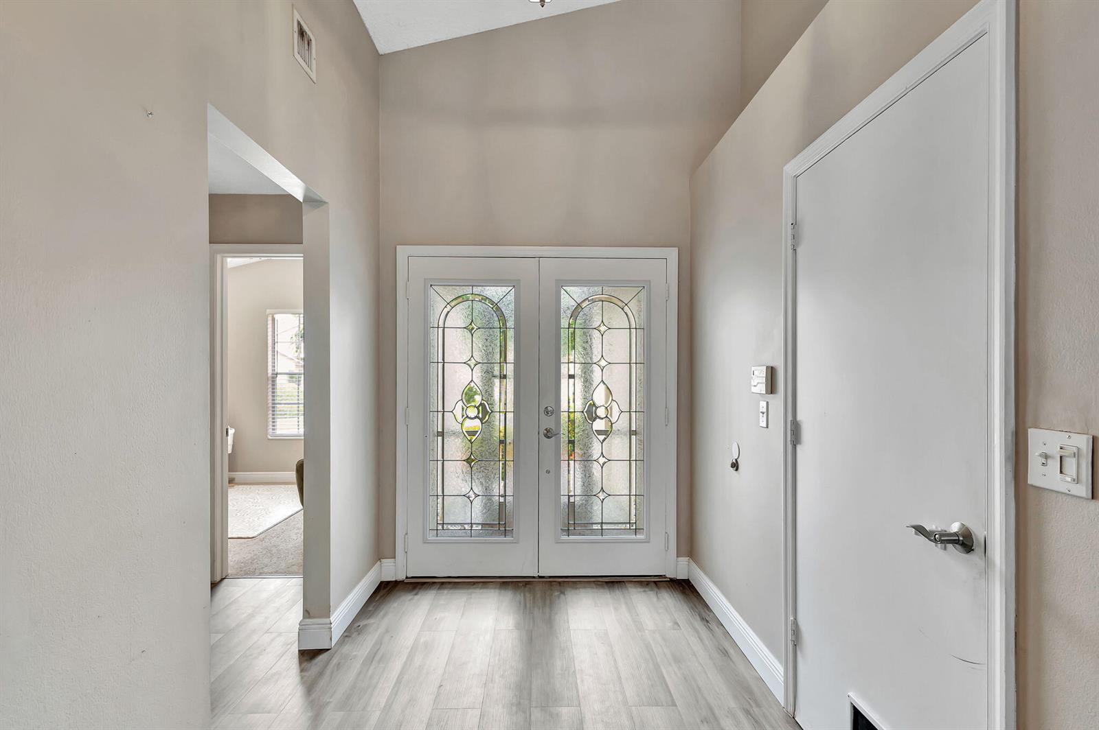 Front Entryway — 328 Hammocks Trail, FL 33413, FL