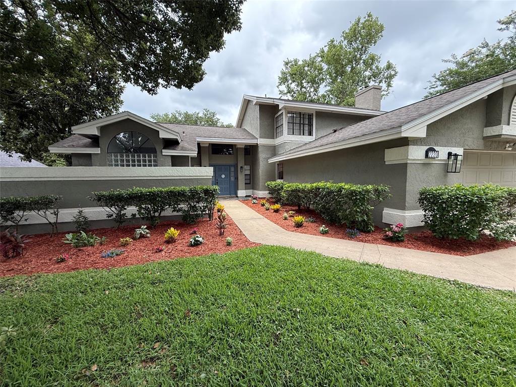 2220 FAIRGLENN WAY