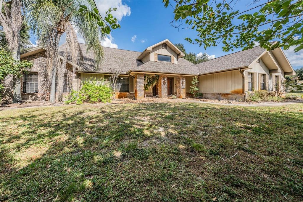 2703 PEMBERTON CREEK DRIVE