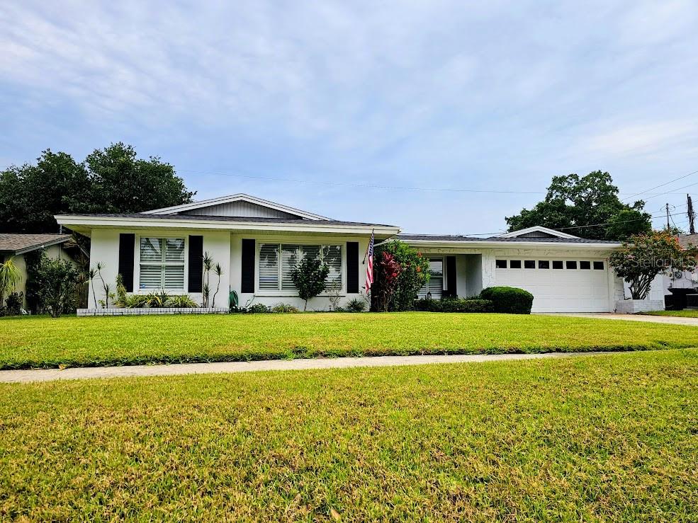 2186 OAK GROVE DRIVE