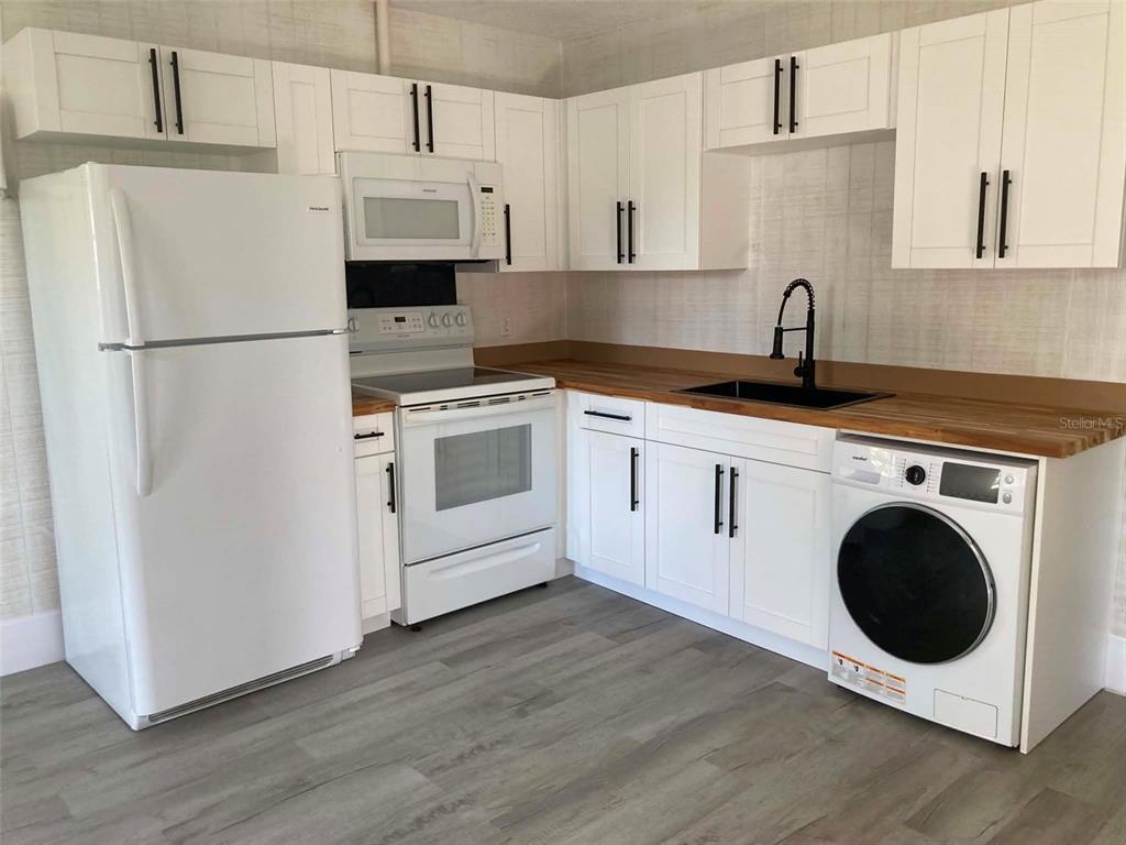 31 W OAKWOOD STREET UNIT 1, TARPON SPRINGS, FL — photo 2 of 24