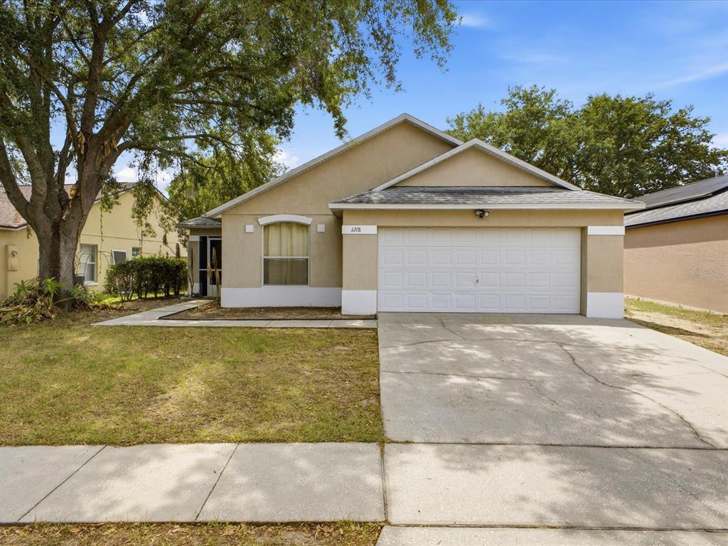 1218 WHITEWOOD WAY