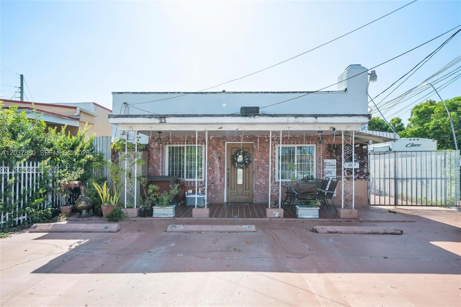 2027 SW 58th Ave, Miami FL 33155
