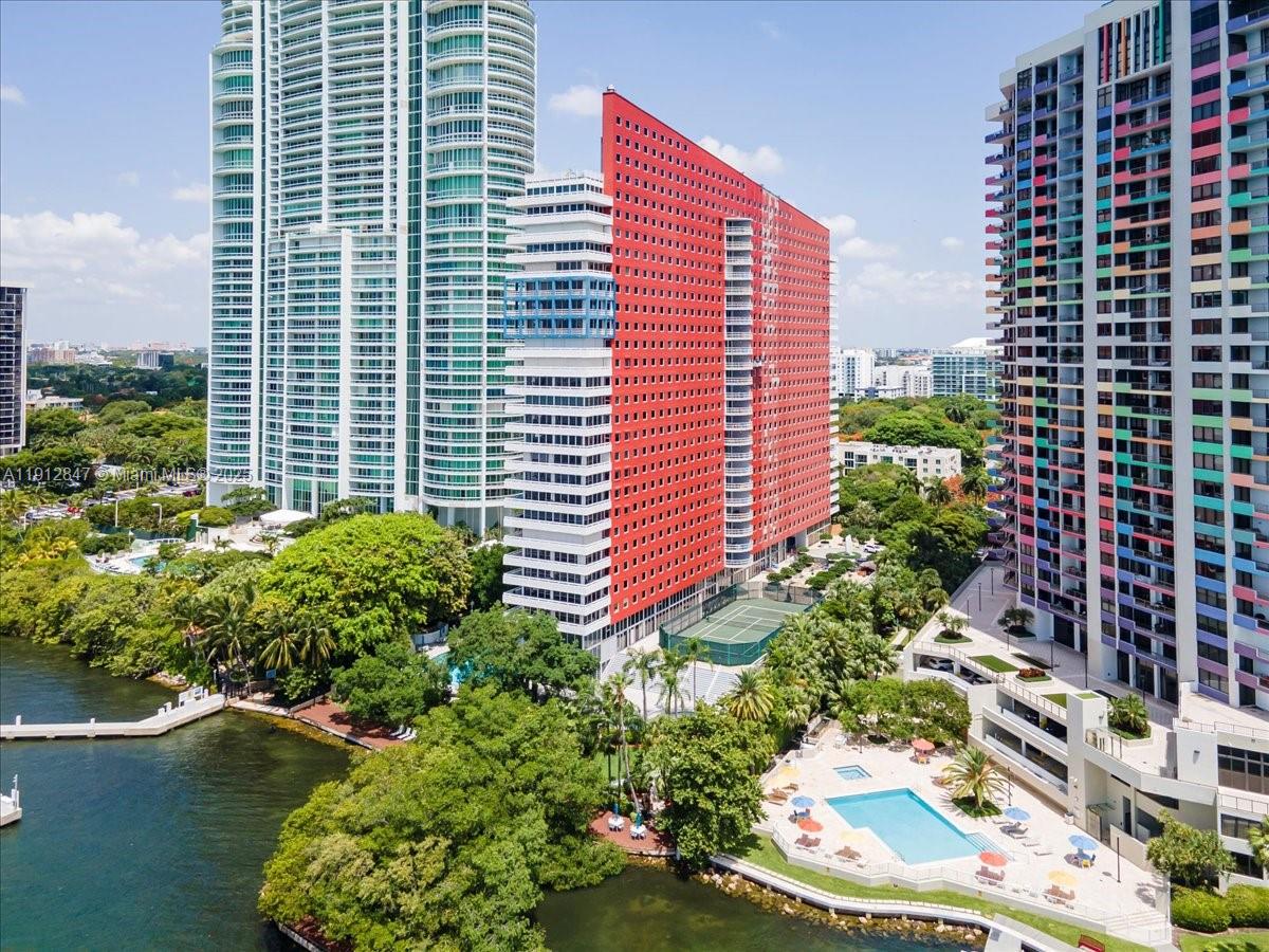 1627 Brickell Ave # 1401, Miami FL 33129