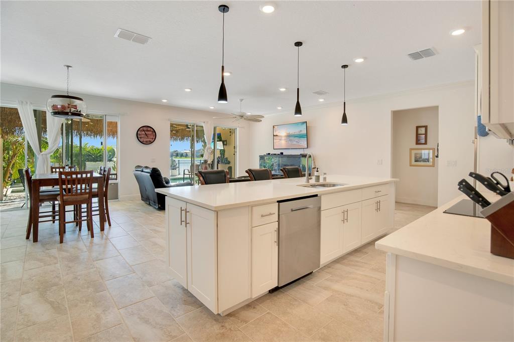 260 JACKSON LOOP, DELAND, FL — photo 4 of 23