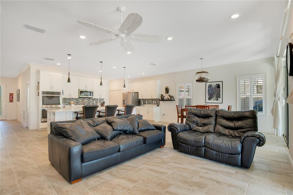 260 JACKSON LOOP, DELAND, FL — photo 5 of 23