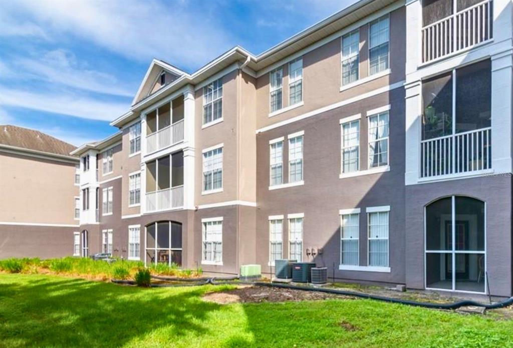 9320 CRESCENT LOOP CIRCLE UNIT 206