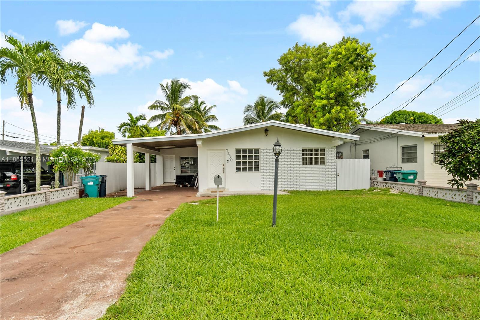 7230 NW 5th St, Miami FL 33126