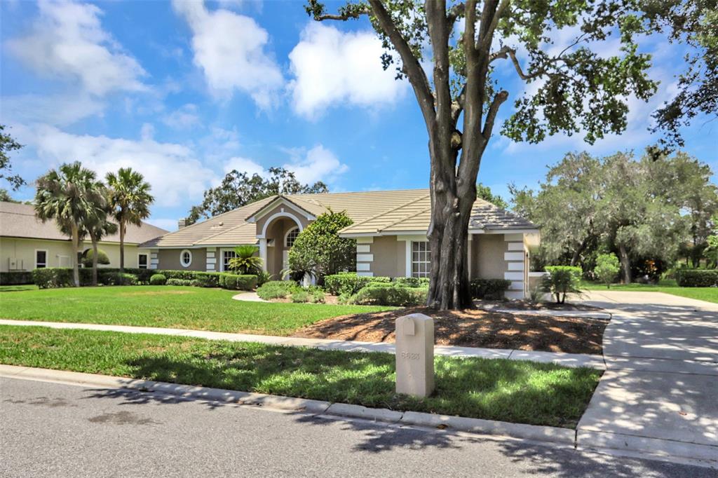 8623 SUMMERVILLE PLACE