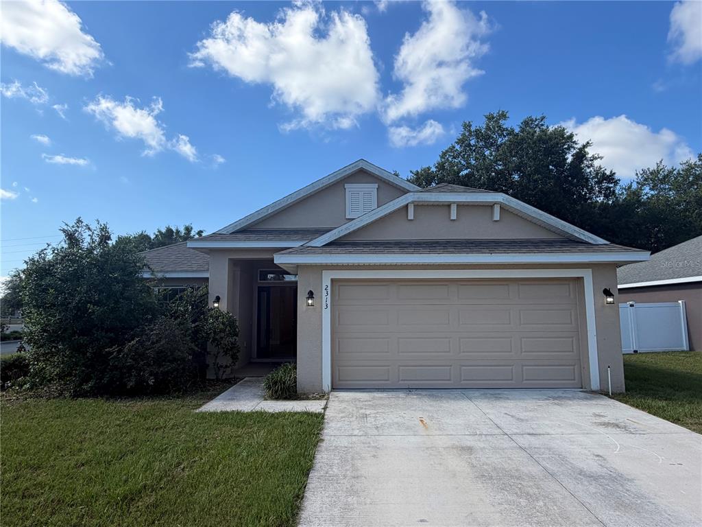2313 ANGEL FISH LOOP