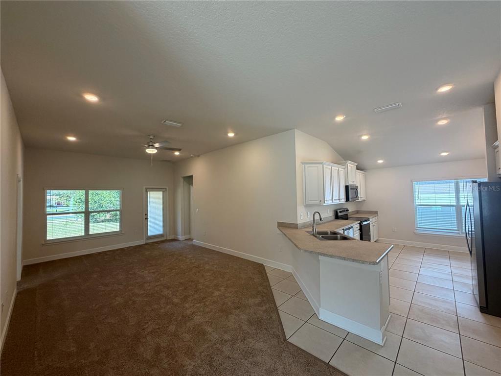 2313 ANGEL FISH LOOP, LEESBURG, FL — photo 2 of 18