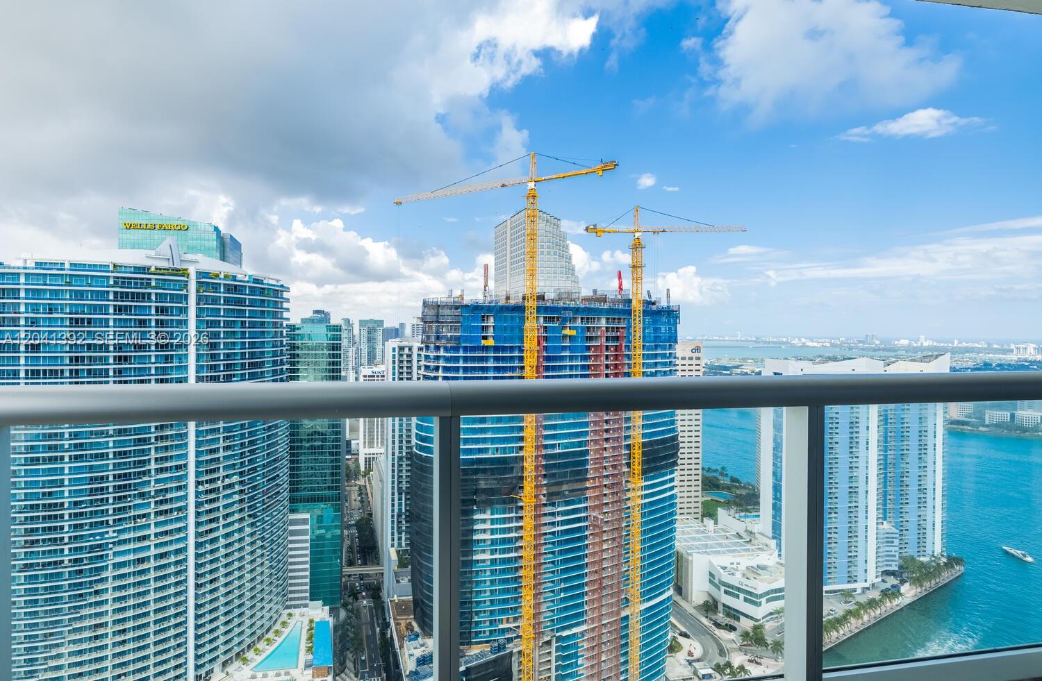 475 BRICKELL AVE # 4715, Miami FL 33131