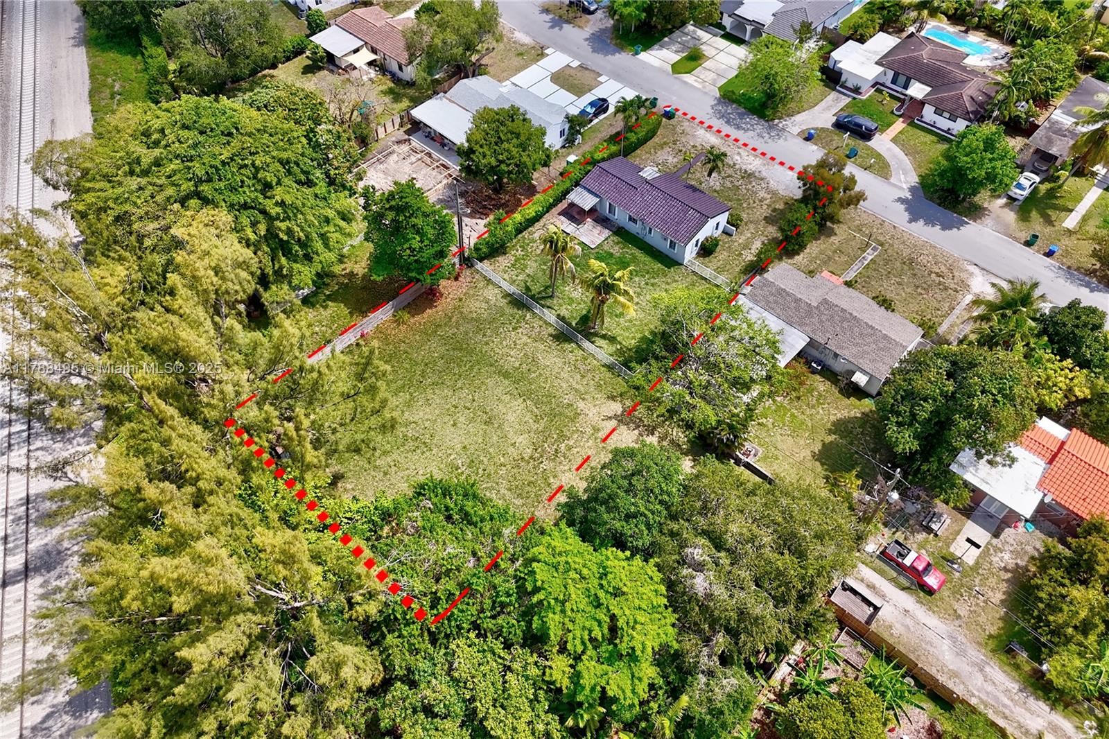 10830 NE 10th Ct, Miami FL 33161