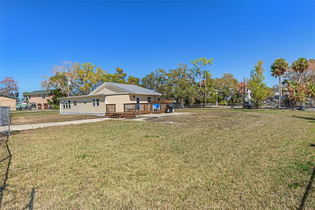 7272 WESTWIND STREET, WEEKI WACHEE, FL — photo 3 of 30