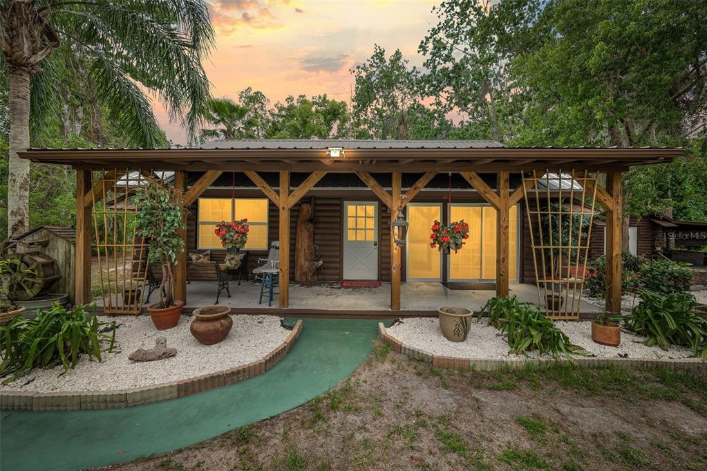 133 SEMINOLE TRAIL