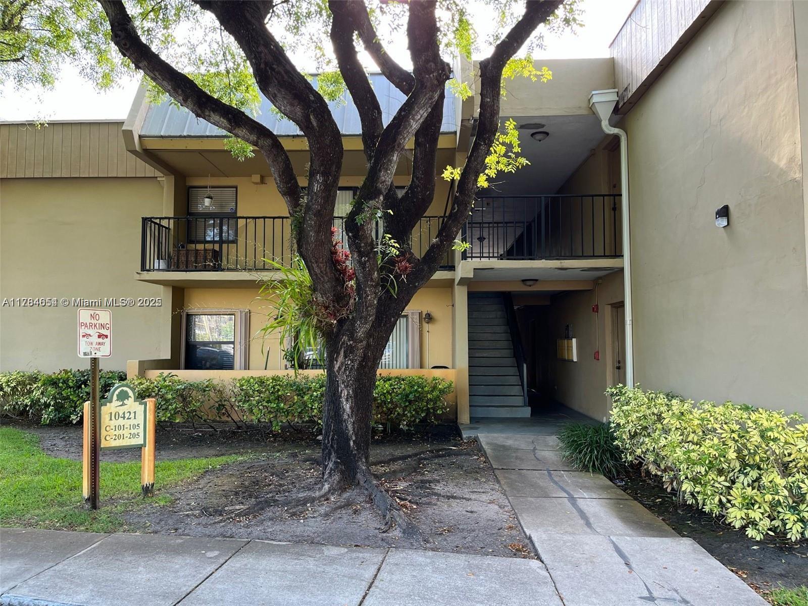 10421 N Kendall Dr # C104, Miami FL 33176