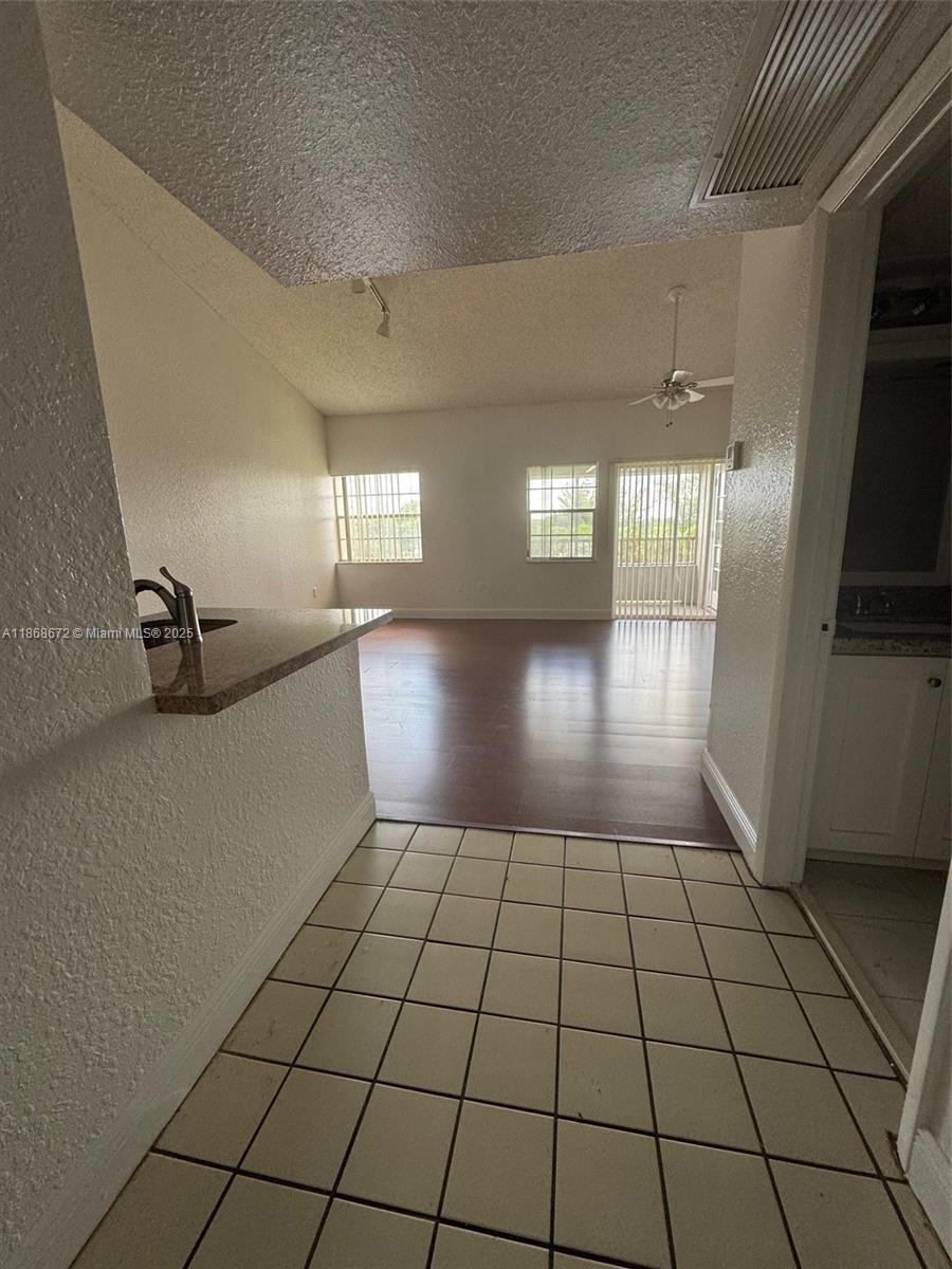 2881 N Oakland Forest Dr # 310, Oakland Park FL 33309