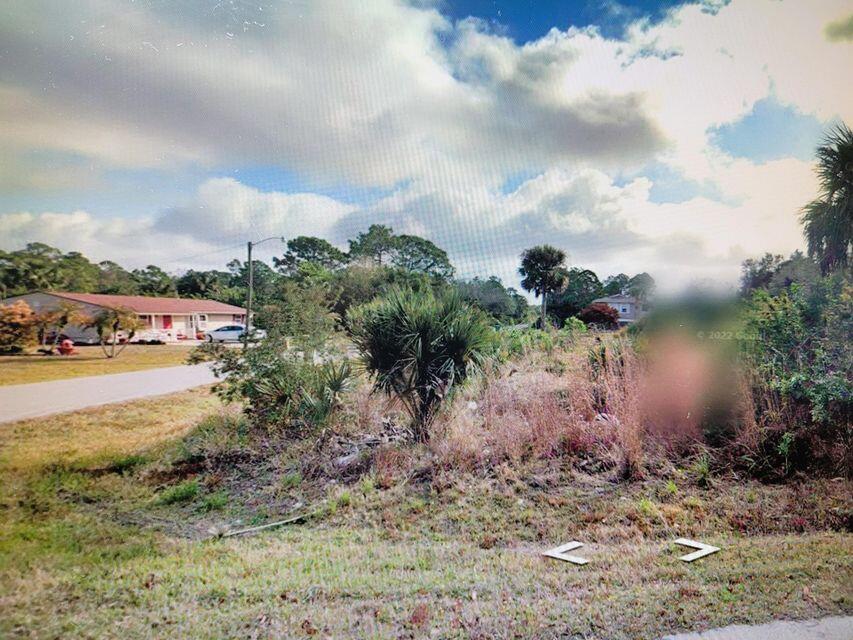 2231 Claude Court, Port Charlotte FL 33952