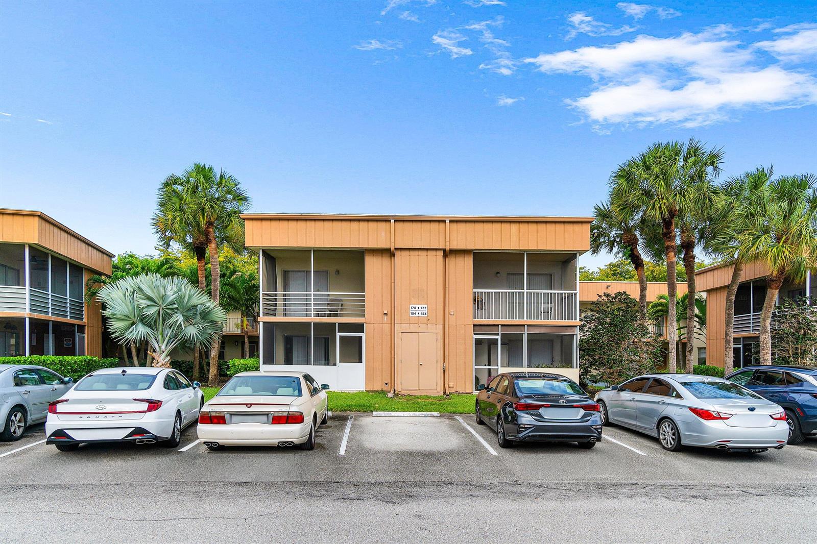 154 Piedmont D, Delray Beach FL 33484