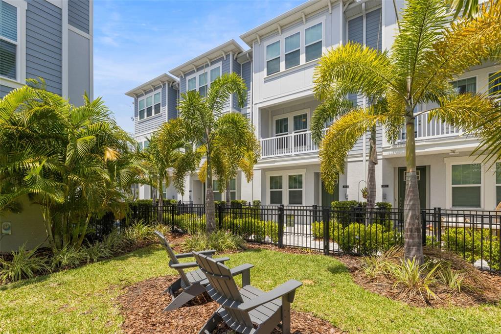 206 S TAMPANIA AVENUE UNIT 4